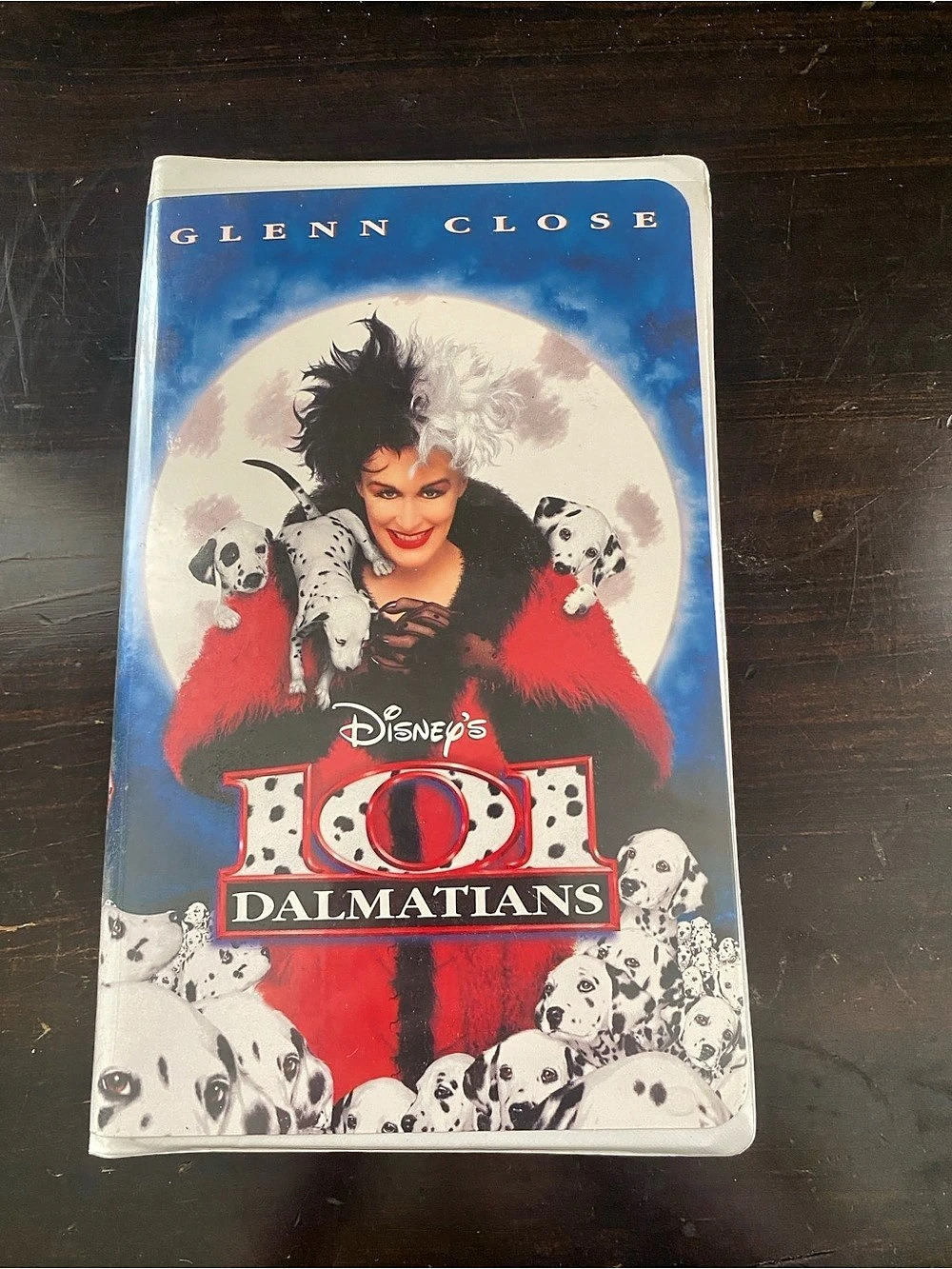 Disney 101 Dalmatians (1996 Live-Action) VHS Movie Tape, Blue & Red